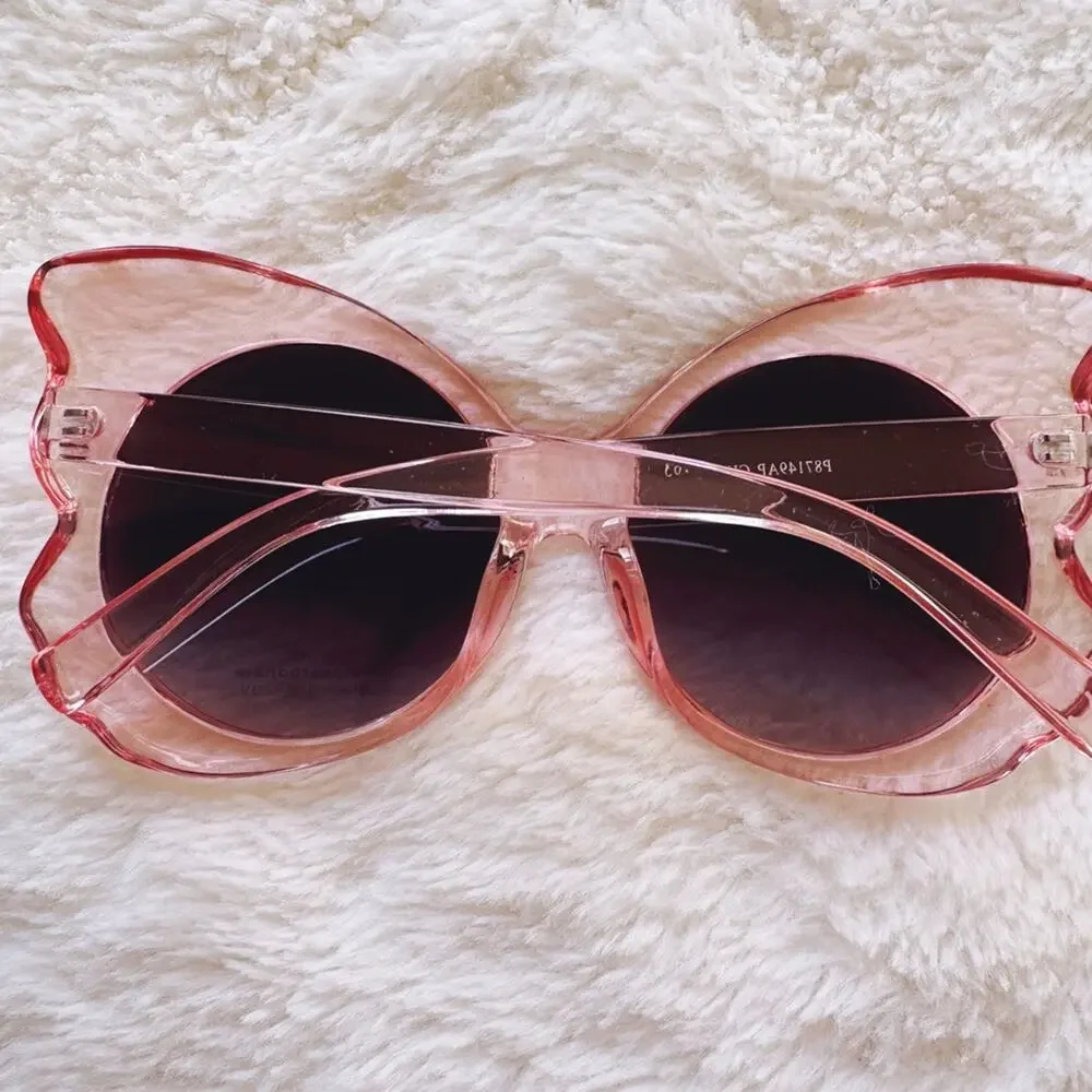 Eliza Light Pink Butterfly-shaped Sunglasses